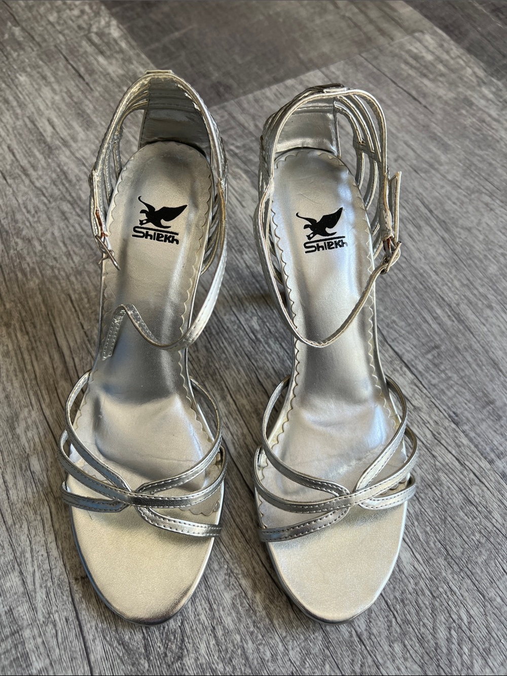 Shiekh Metallic Silver Strappy Heeled Sandals Women’s Size 6